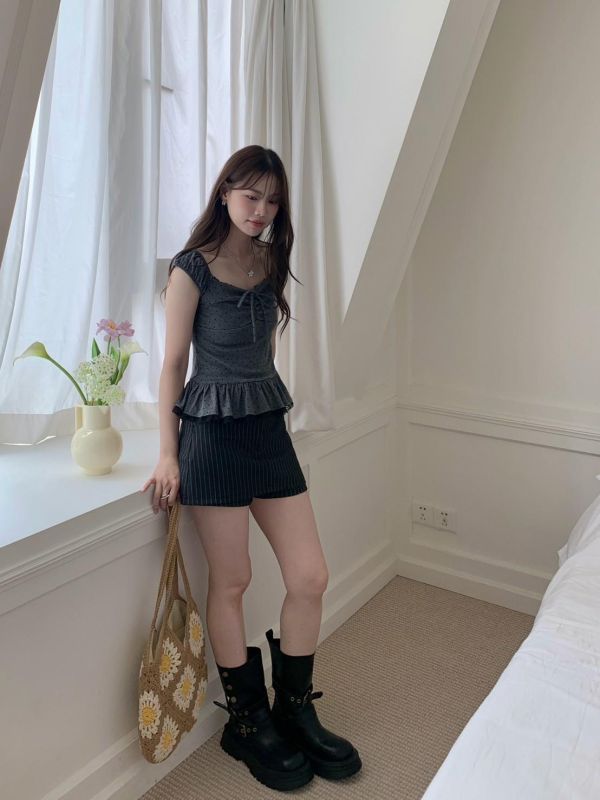 花霧戀愛莊園 綁帶方領上衣 輕甜顯瘦上衣（2色） 