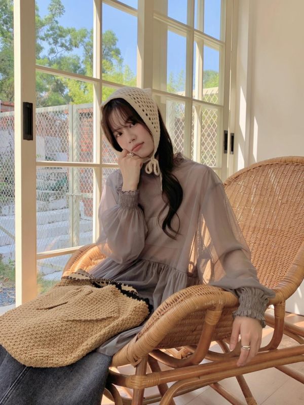 雲霧娃娃 網紗上衣 韓系透膚長袖顯瘦上衣 百搭氣質上衣（3色） 