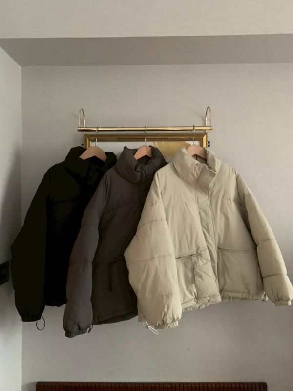 軟萌暖泡泡 石墨稀短版羽絨感外套 