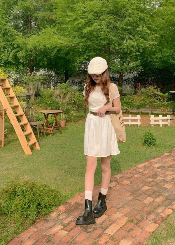 當個奶油味甜系女孩 百搭方領吊帶連身裙（配腰帶） 