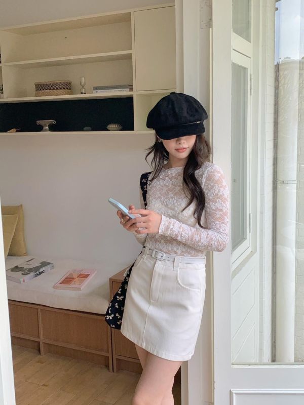 清冷系高腰A字短裙（附腰帶） 