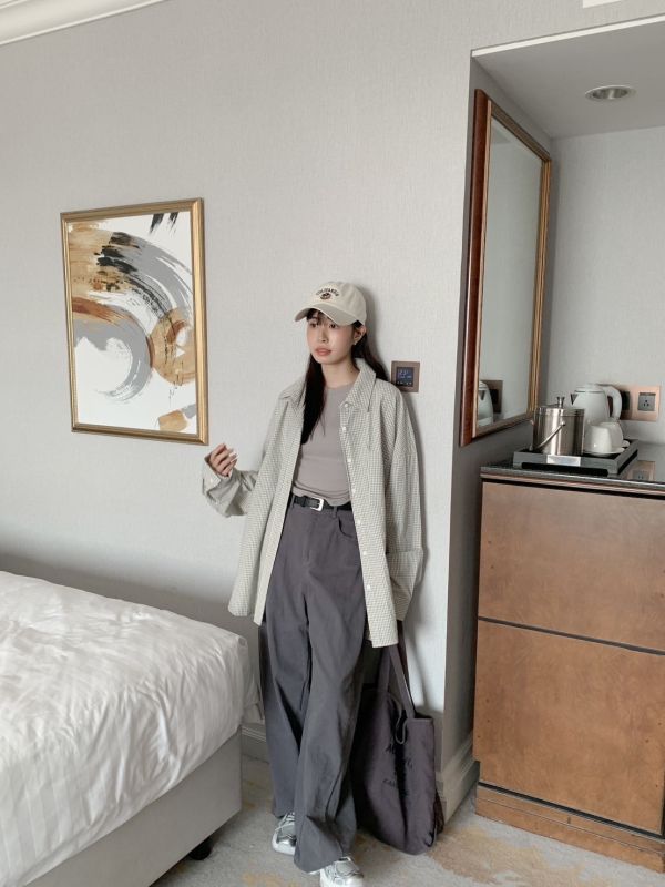質感研究生  日系清新格紋襯衫（男女可穿） 
