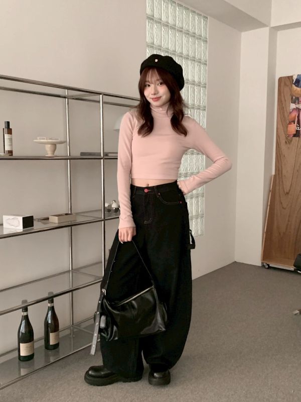 愛心詩篇 立體剪裁彎刀牛仔褲 修飾腿型 （2色） 