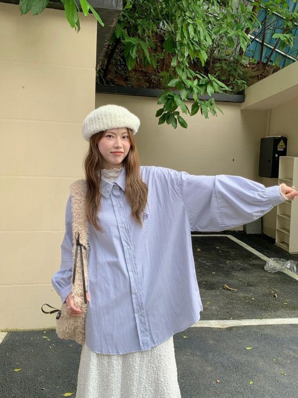 秋日書店散步 花花扣寬鬆長袖襯衫 日系文青長版上衣 秋季百搭襯衫 