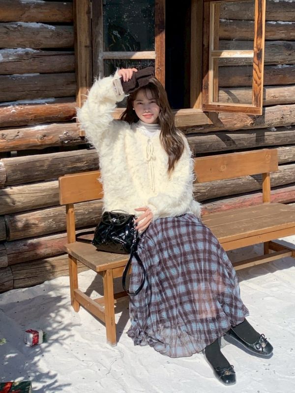 琥珀色的旋律 日系柔光格紋百褶長裙 鬆緊腰不貼腿 顯瘦垂墜感 四季可穿通勤日常裙（3色） 