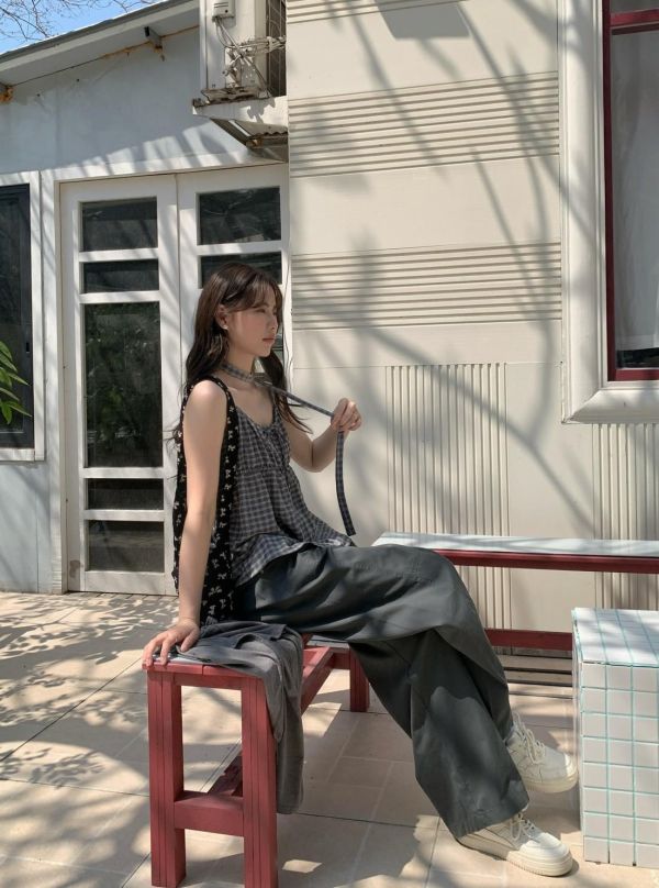 春日微霧感  細格綁帶背心+薄罩衫兩件套 韓系溫柔疊穿 （2色） 