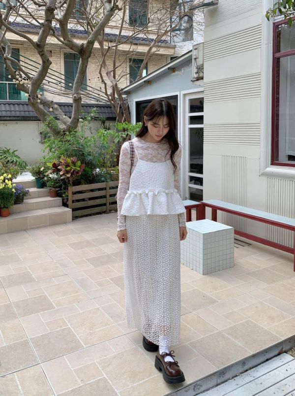 晚風花紋細肩背心 韓系短版顯瘦 小性感荷葉上衣 春夏百搭背心（3色） 