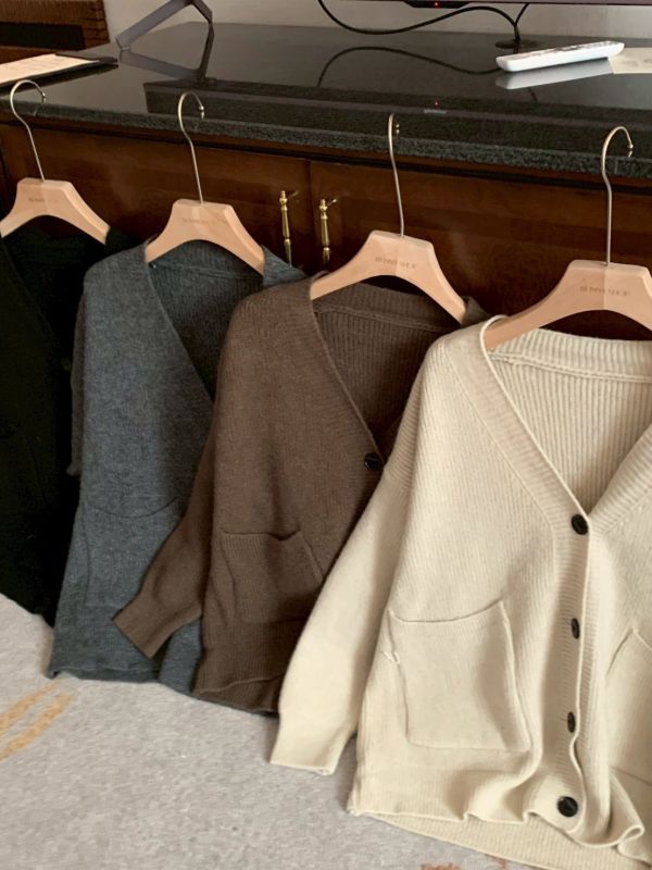 聖水洞溫柔女孩 厚磅針織外套 