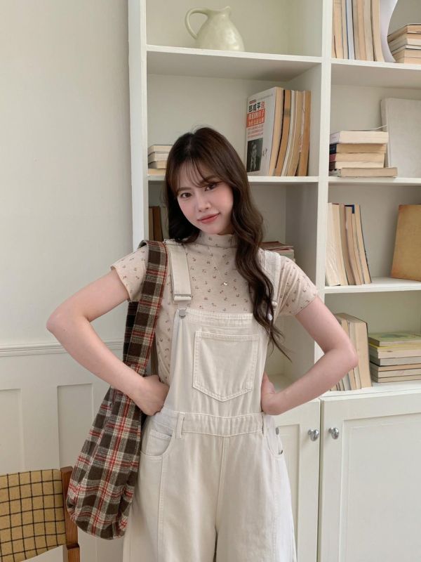 晨霧莊園 寬版吊帶牛仔長褲 法式慵懶感日常穿搭（2色） 