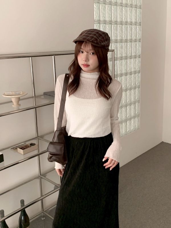 柔和打底 皺皺透膚高領長袖上衣 法式內搭 捲邊設計 百搭打底衫 （3色） 