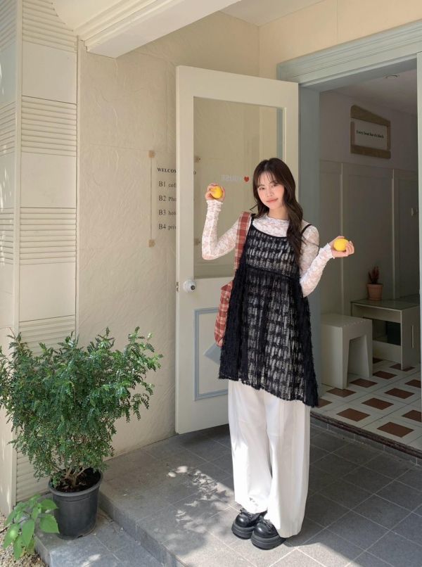 月光輕紗細肩背心 韓系透膚感蕾絲背心（3色） 