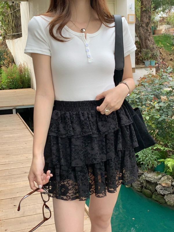 春日花語 蕾絲蛋糕裙 韓系甜妹層次短裙 高腰顯瘦 約會感百搭短裙（2色） 