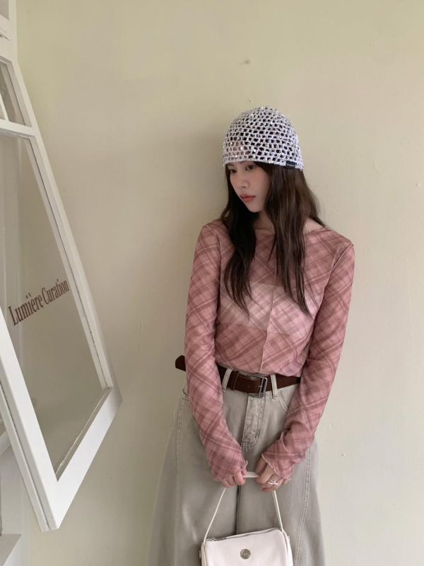 歐系少女層次感 格紋透膚長袖 木耳邊打底上衣（3色） 