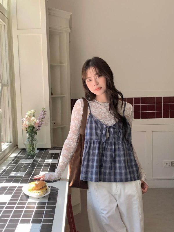 奶霧初戀 格紋細肩小背心 韓系小可愛上衣 顯瘦小隻女孩必收 