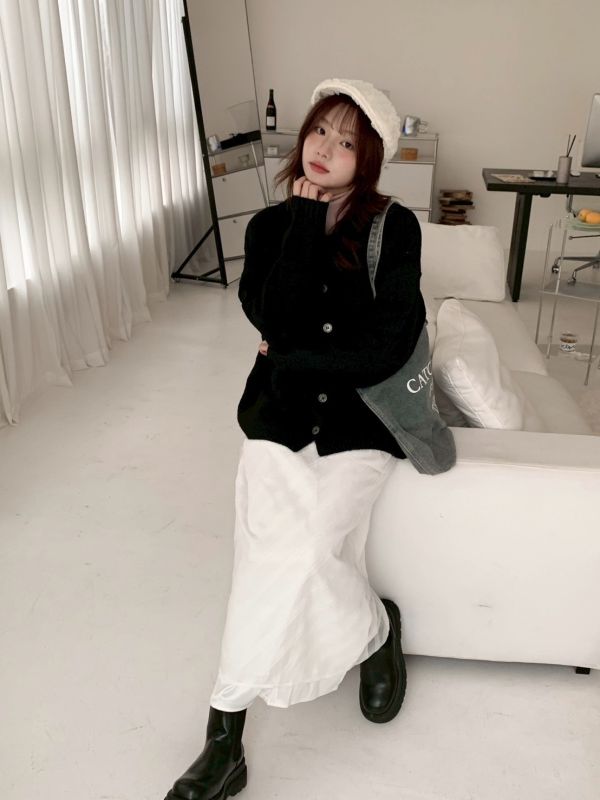 輕鬆優雅 毛絨感光澤直筒半裙 開衩設計長裙（3色） 