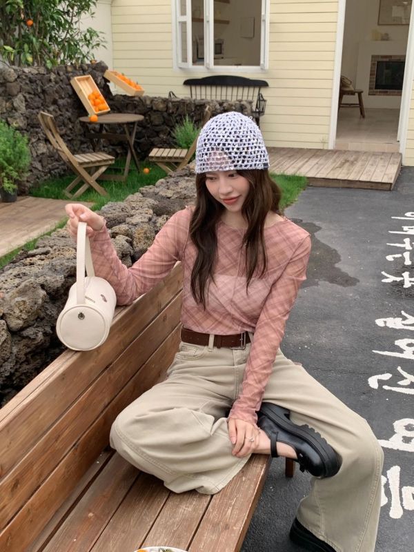 歐系少女層次感 格紋透膚長袖 木耳邊打底上衣（3色） 