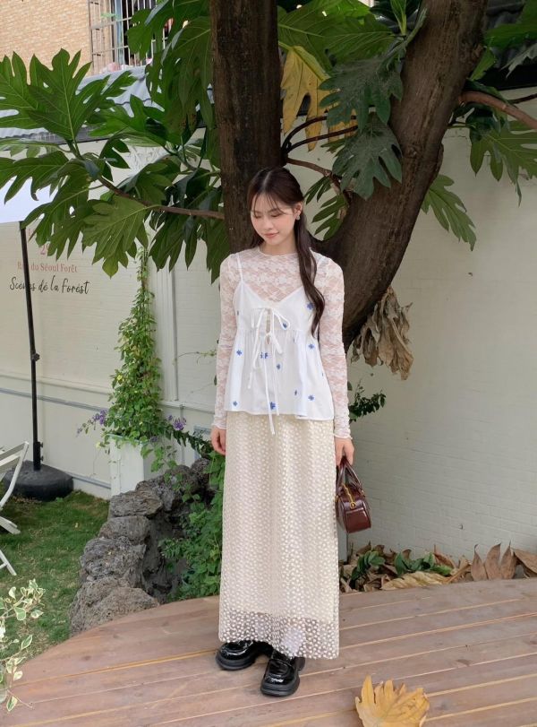 剛剛好的溫柔蕾絲長裙 韓系高腰顯瘦飄逸裙 氣質百搭（2色） 
