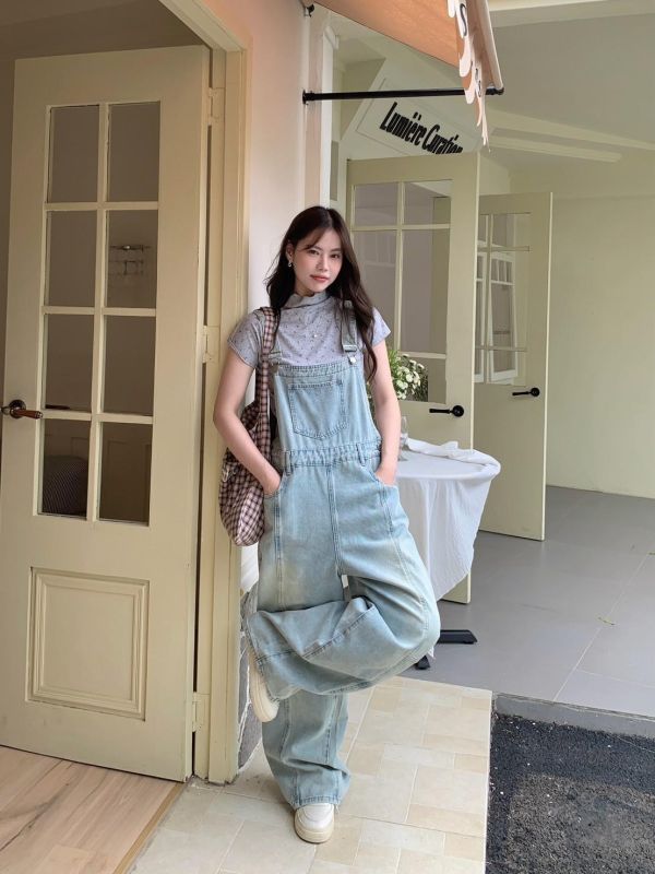 晨霧莊園 寬版吊帶牛仔長褲 法式慵懶感日常穿搭（2色） 