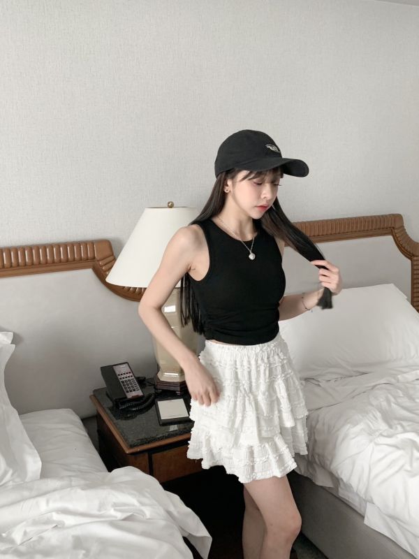極簡設計 側邊抓皺背心（胸墊可拆） 