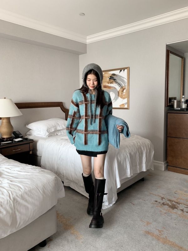 北國暖光 毛絨格紋寬鬆針織上衣 冬季溫柔感必收（3色） 