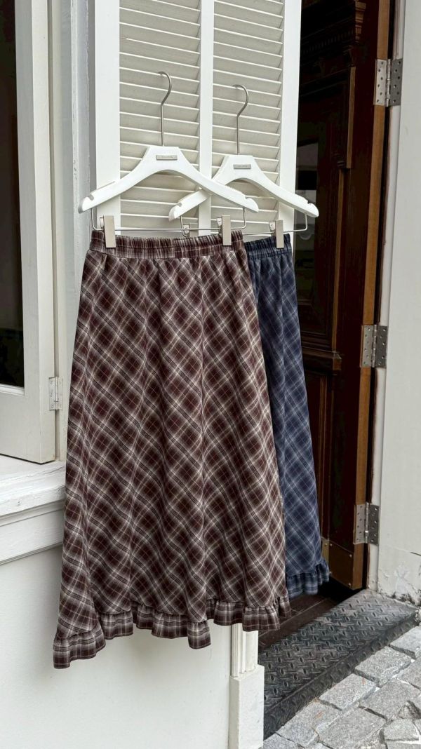 京都日落 日系復古格紋長裙 顯瘦A字版型 鬆緊腰不勒 垂墜好走路秋冬百搭必收（2色） 