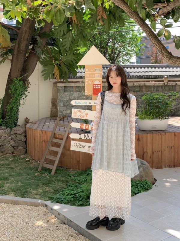 剛剛好的溫柔蕾絲長裙 韓系高腰顯瘦飄逸裙 氣質百搭（2色） 