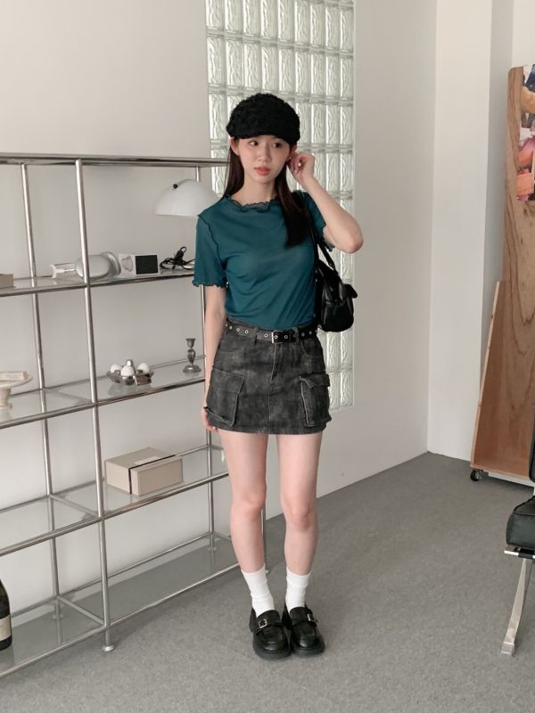 夏末詩篇 滾邊素色透膚上衣 