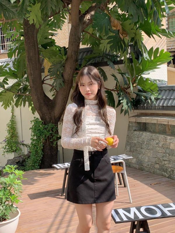 清冷系高腰A字短裙（附腰帶） 