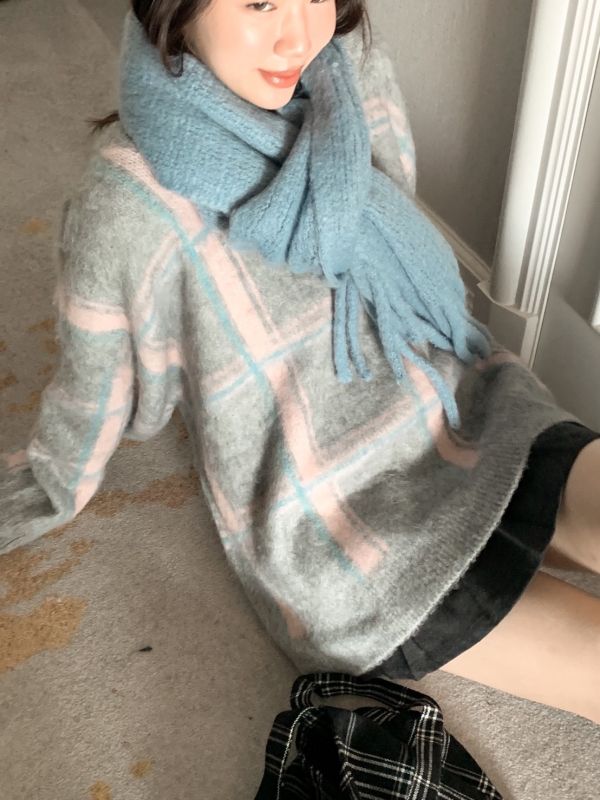 北國暖光 毛絨格紋寬鬆針織上衣 冬季溫柔感必收（3色） 