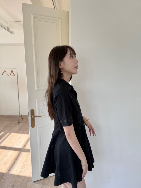 正韓質感翻領春色明顯百褶裙洋 