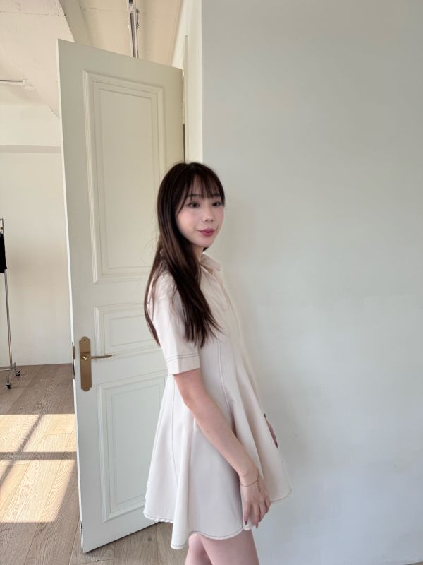 正韓質感翻領春色明顯百褶裙洋 