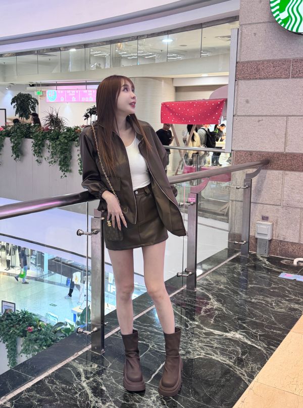 超質感皮外套皮裙套裝 