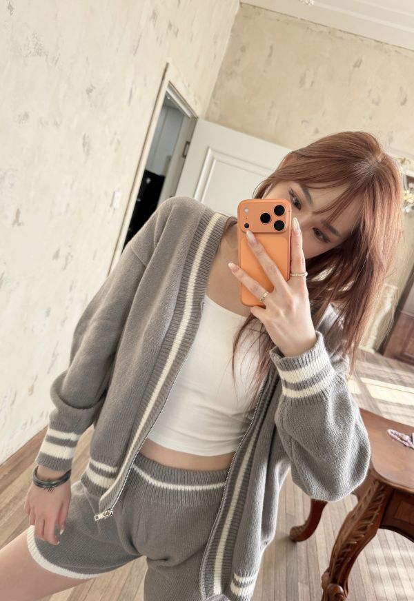 學院風滾邊針織套裝 