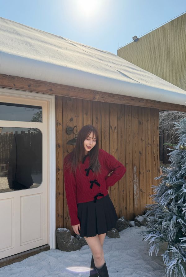 蝴蝶結麻花針織設計感上衣 