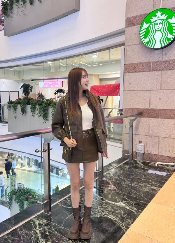 超質感皮外套皮裙套裝 