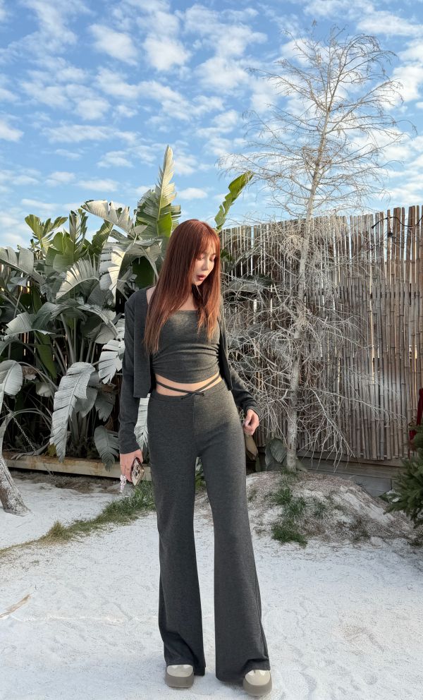 微喇叭褲交叉綁帶平口三件式個性套裝 