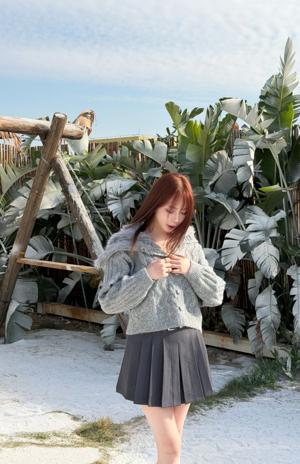 大翻領帽子毛毛針織外套 