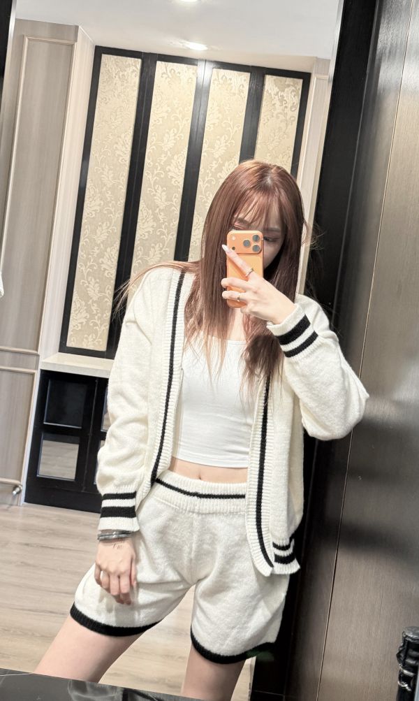 學院風滾邊針織套裝 