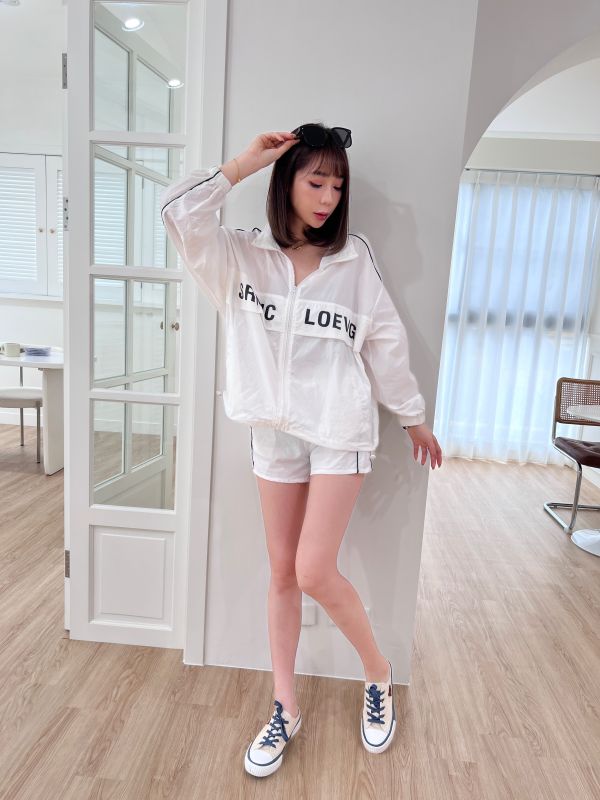 質感熊熊刺繡配色帆布後空鞋 