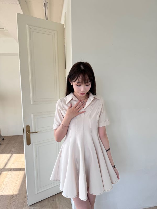 正韓質感翻領春色明顯百褶裙洋 