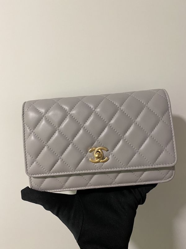 Chanel 灰色金球Woc Wallet on chain羊皮復古金釦 buywithada,france,全球代購,歐洲