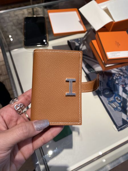 HERMES BEARN 金棕銀扣卡包 buywithada,france,全球代購,歐洲,exquisite,quality goods,posh,fancy,luxurious