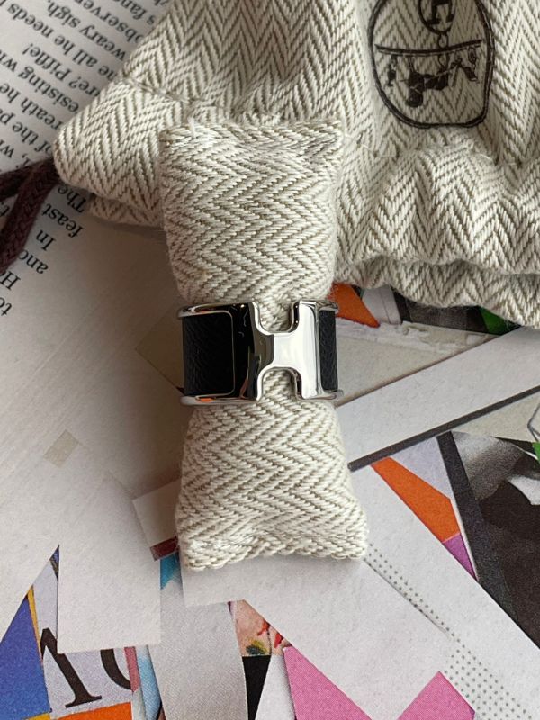 HERMES 最新olympe 戒指 黑銀 寬版 xs buywithada,france,全球代購,歐洲,exquisite,quality goods,posh,fancy,luxurious