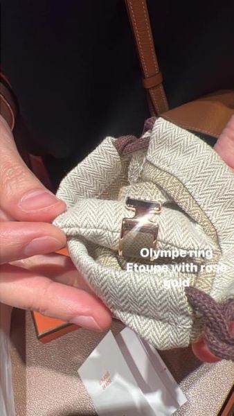 HERMES Olympe 戒指 大象灰玫塊金 寬版 M buywithada,france,全球代購,歐洲,exquisite,quality goods,posh,fancy,luxurious