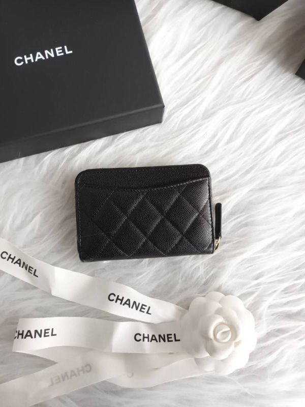 CHANEL 最新款中號錢包 內有拉鍊分層 康朋白盒包裝超美^^ buywithada,france,全球代購,歐洲,exquisite,quality goods,posh,fancy,luxurious