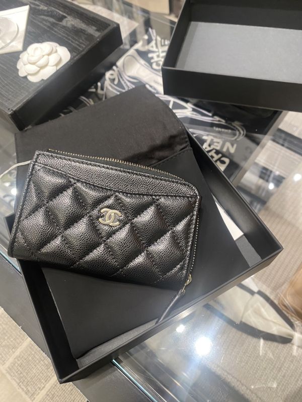 CHANEL 新款L拉鍊零錢卡包 黑荔枝金釦 buywithada,france,全球代購,歐洲,exquisite,quality goods,posh,fancy,luxurious