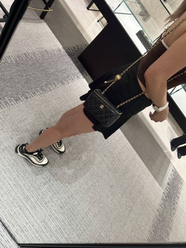 CHANEL 黑金球長盒子 buywithada,france,全球代購,歐洲,exquisite,quality goods,posh,fancy,luxurious