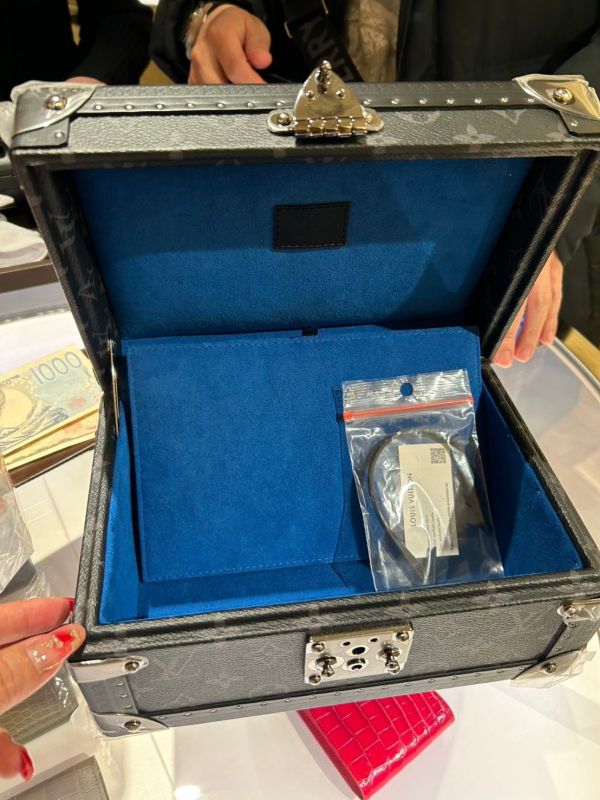 LV Coffret Trésor 24 黑色老花內深藍 buywithada,france,全球代購,歐洲,exquisite,quality goods,posh,fancy,luxurious