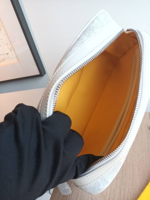 GOYARD 白色相機包 限量愛心版 buywithada,france,全球代購,歐洲,exquisite,quality goods,posh,fancy,luxurious
