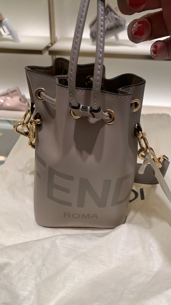FENDI Mon Tresor 迷你水桶包 大象灰 buywithada,france,全球代購,歐洲,exquisite,quality goods,posh,fancy,luxurious